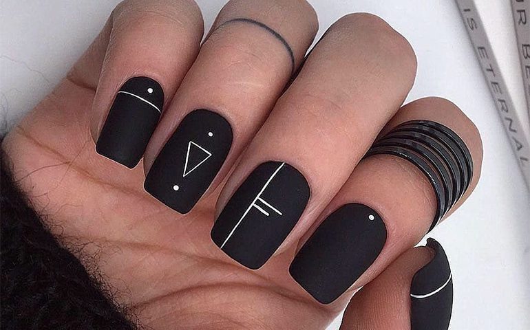 معرفی چند مورد از پرطرفدارترین مدل های کاشت ناخن
